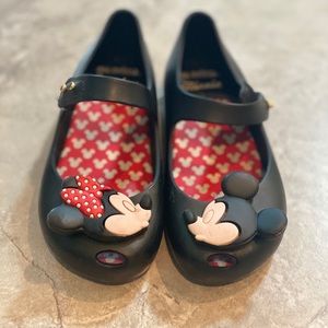 Mini Melissa Mickey and Mini size 10.VGUC.